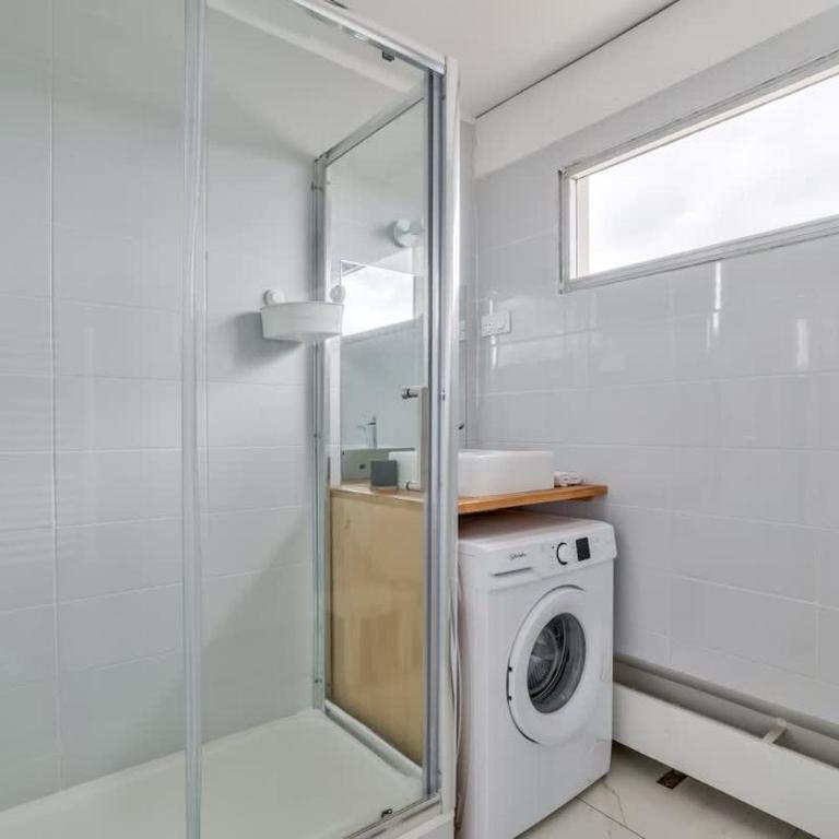 Vandrezanne 1 Stylish 2 bed Paris City Views - Appartement - 32