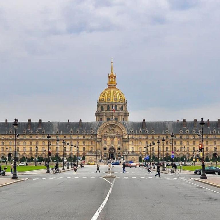 Bel appartement - Invalides - Appartement - 13