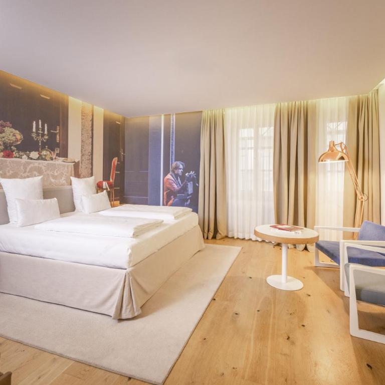 Small Luxury Hotel Goldgasse - Junior Suite - 3