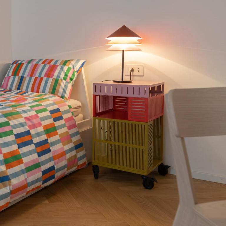 NEST LIVING Red Velvet - Appartamento Deluxe con 2 Camere da Letto e Balcone - 26
