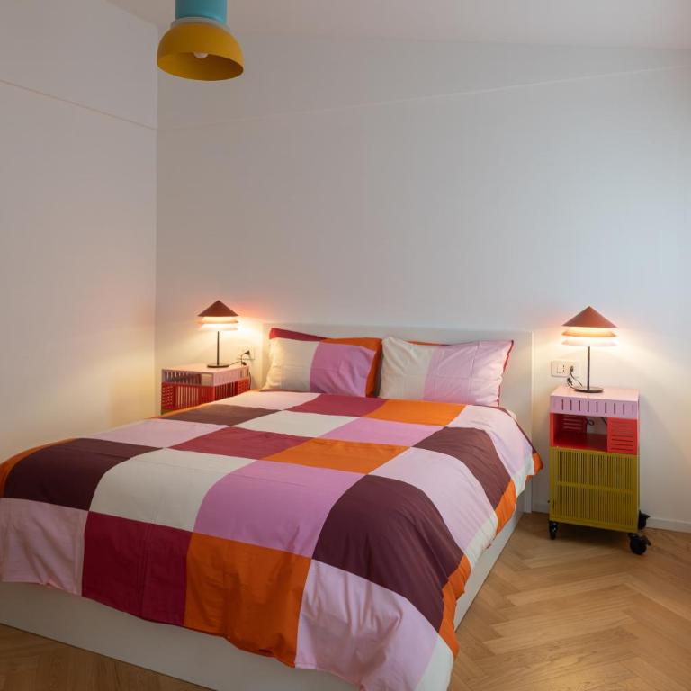 NEST LIVING Red Velvet - Appartamento Deluxe con 2 Camere da Letto e Balcone - 21