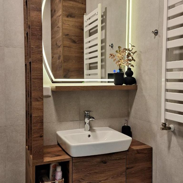Luna Residence - One-Bedroom Apartment - 24