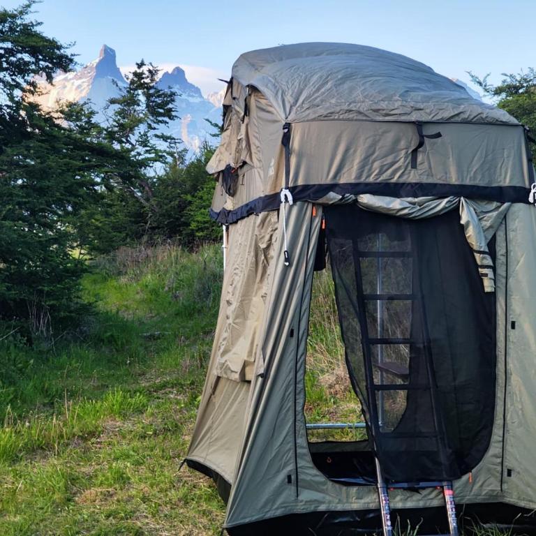 Yellow Plum Camp Pehoé - Tent - 2