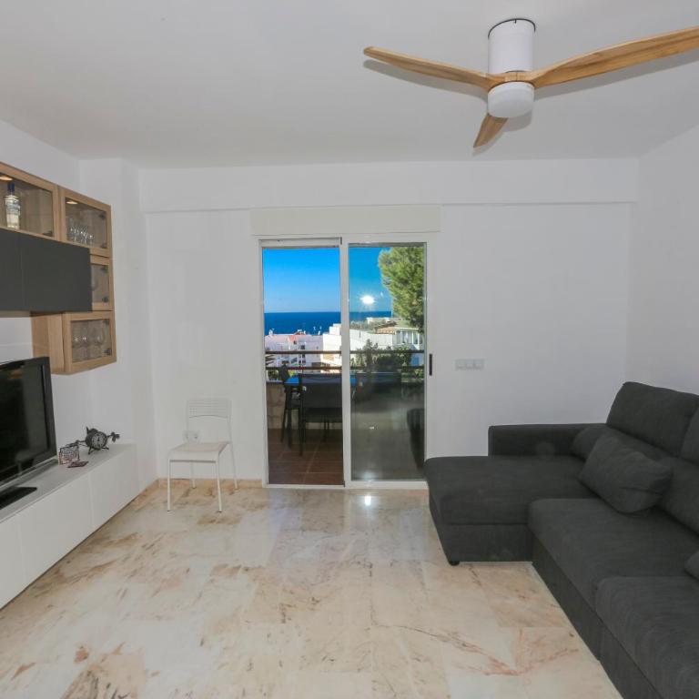 Horizon Sea Views and Garage - Three-Bedroom Apartment - 45