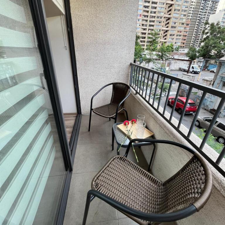 Santiago Centro Moderno Depto Amoblado 2 Dormitorios - Two-Bedroom Apartment - 17