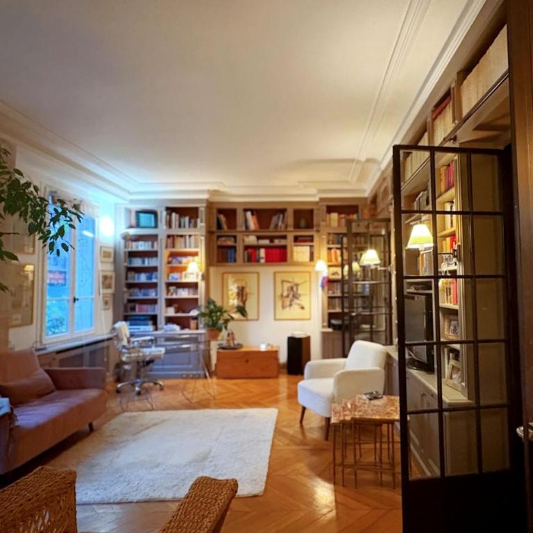 Comme dans une maison au milieu du 5ème Paris - Deluxe One-Bedroom Apartment with Garden View - 10