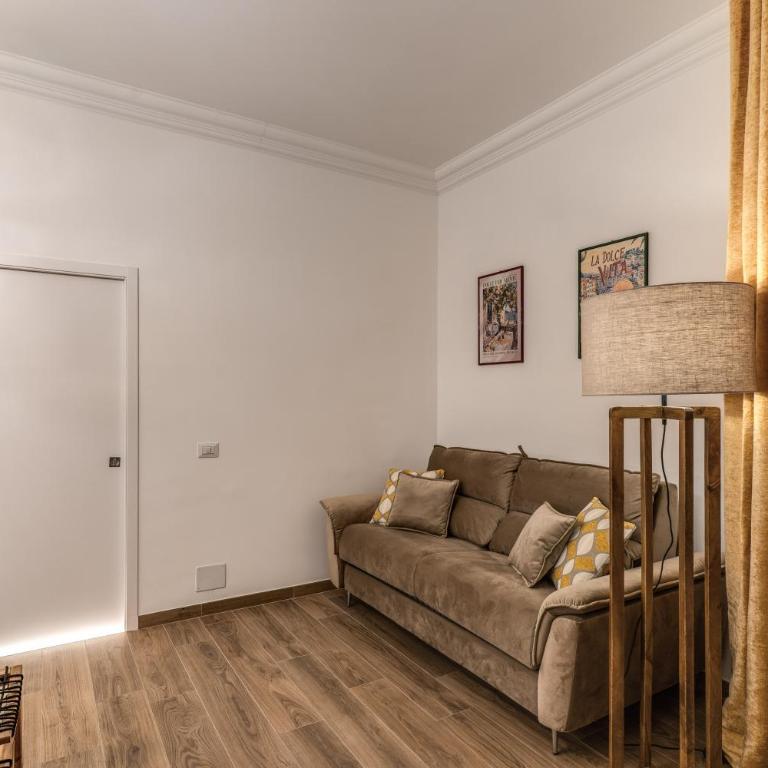 Dolce Vita Rooms - Camera Matrimoniale con Bagno Privato - 4