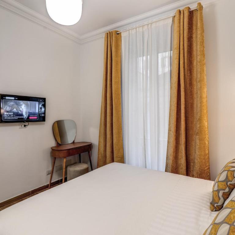 Dolce Vita Rooms - Camera Matrimoniale con Bagno Privato - 13