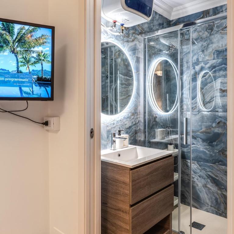 Dolce Vita Rooms - Camera Matrimoniale con Bagno Privato - 14