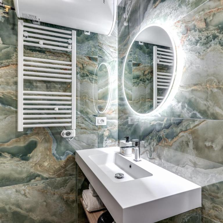 Dolce Vita Rooms - Camera Matrimoniale con Bagno Privato - 23