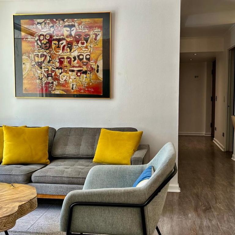 Acogedor departamento en Barrio el Golf con Aire acondicionadoCercano a Costanera Center y MUT - Three-Bedroom Apartment - 9
