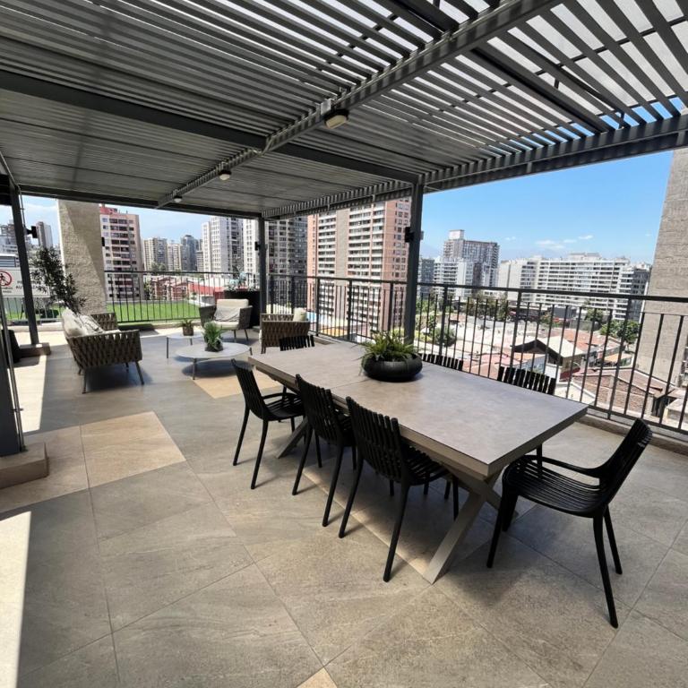 Santiago Centro Moderno Depto Amoblado 2 Dormitorios - Two-Bedroom Apartment - 84