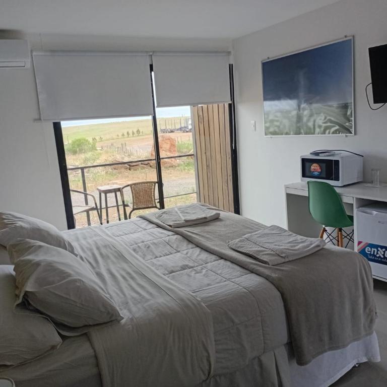 PLC Hotel Centenario - Standard Family Room - 4