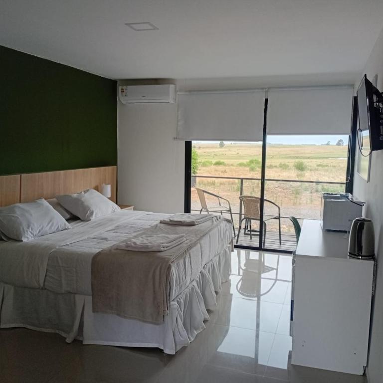 PLC Hotel Centenario - Habitación Familiar Estándar - 3