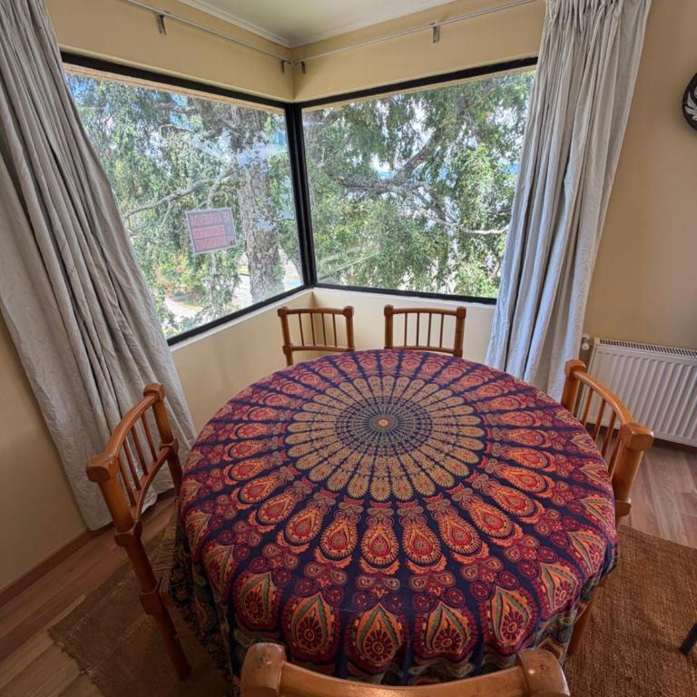 Hermoso departamento con 2 baños en Suite - Four-Bedroom Apartment - 6
