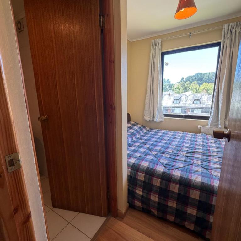 Hermoso departamento con 2 baños en Suite - Four-Bedroom Apartment - 10