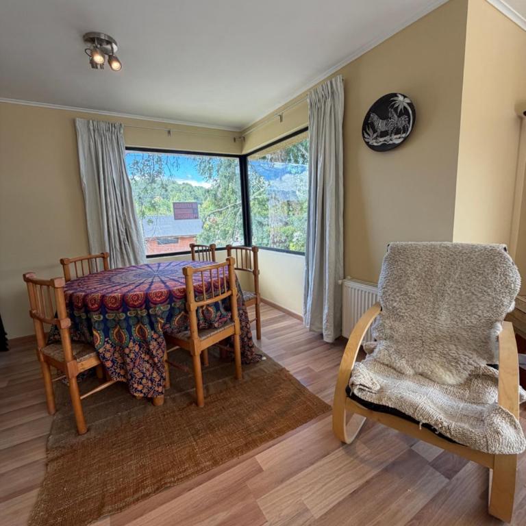Hermoso departamento con 2 baños en Suite - Four-Bedroom Apartment - 11