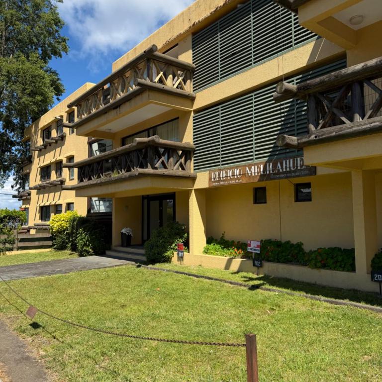 Hermoso departamento con 2 baños en Suite - Four-Bedroom Apartment - 25