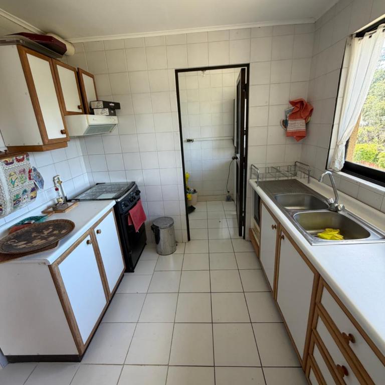 Hermoso departamento con 2 baños en Suite - Four-Bedroom Apartment - 26