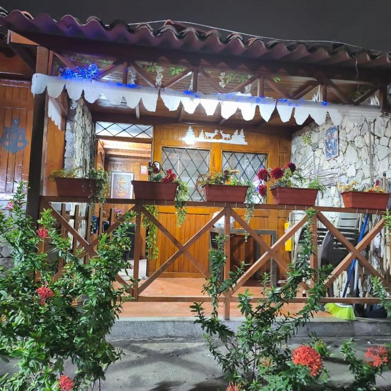 Chalet Condominio Campestre Rodadero Santa Marta wifi Piscina Amplia - Casa de 2 dormitorios - 3