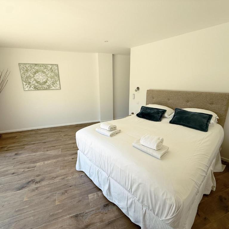 Villa les Cépèdes - Villa with Private Pool - 36