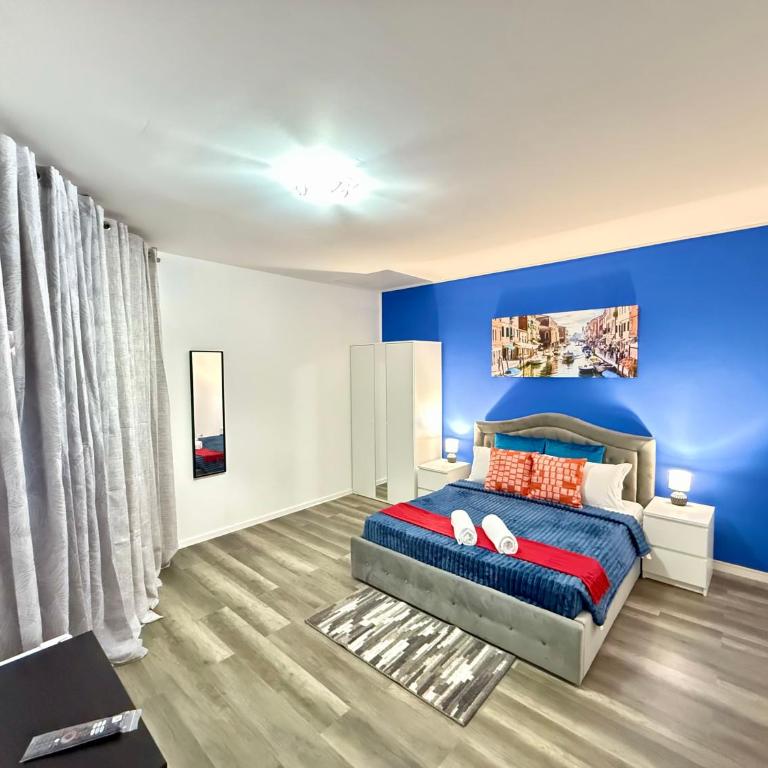 Casa Raffinata - Three-Bedroom Apartment Suite - 1