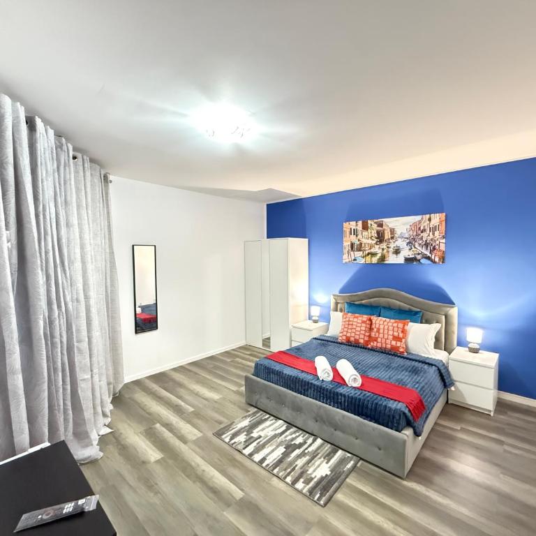 Casa Raffinata - Three-Bedroom Apartment Suite - 12
