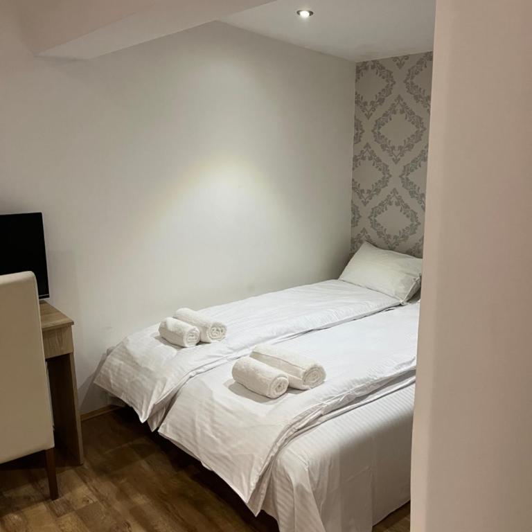 Restoran & Prenoćiste DVA BRATA - Apartman sa 1 Spavaćom Sobom - 6