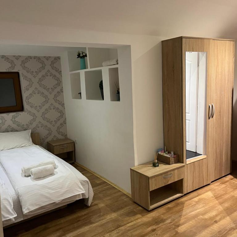 Restoran & Prenoćiste DVA BRATA - Apartman sa 1 Spavaćom Sobom - 10