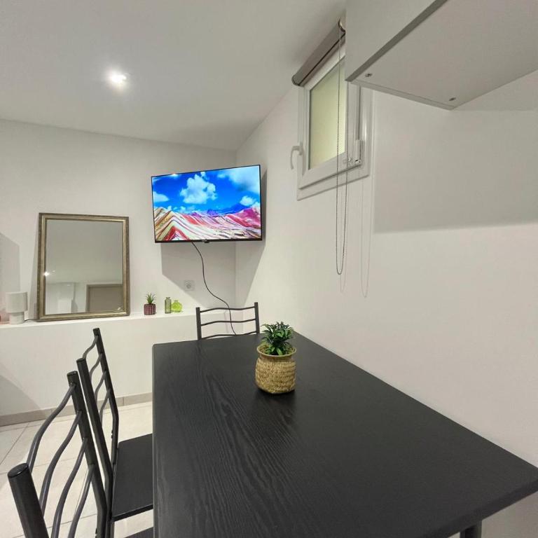 L'Underground - 4 pers - Proche centre-ville de Lyon - Appartement 1 Chambre - 13