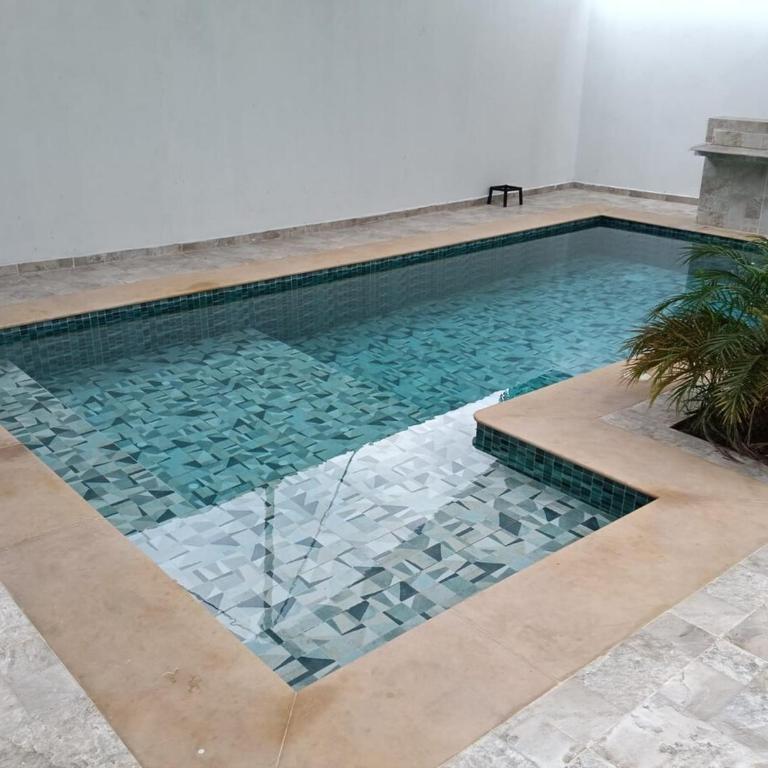 Casa familiar con piscina privada - Two-Bedroom House - 1