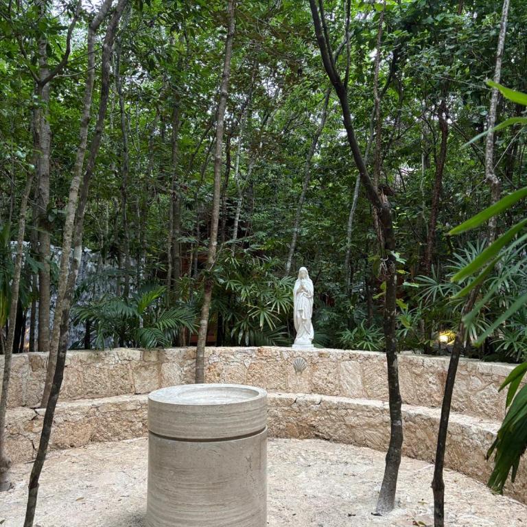 NEW! 2bdr apartment with pool near Sanctuary - Apartamento de 2 dormitorios - 36