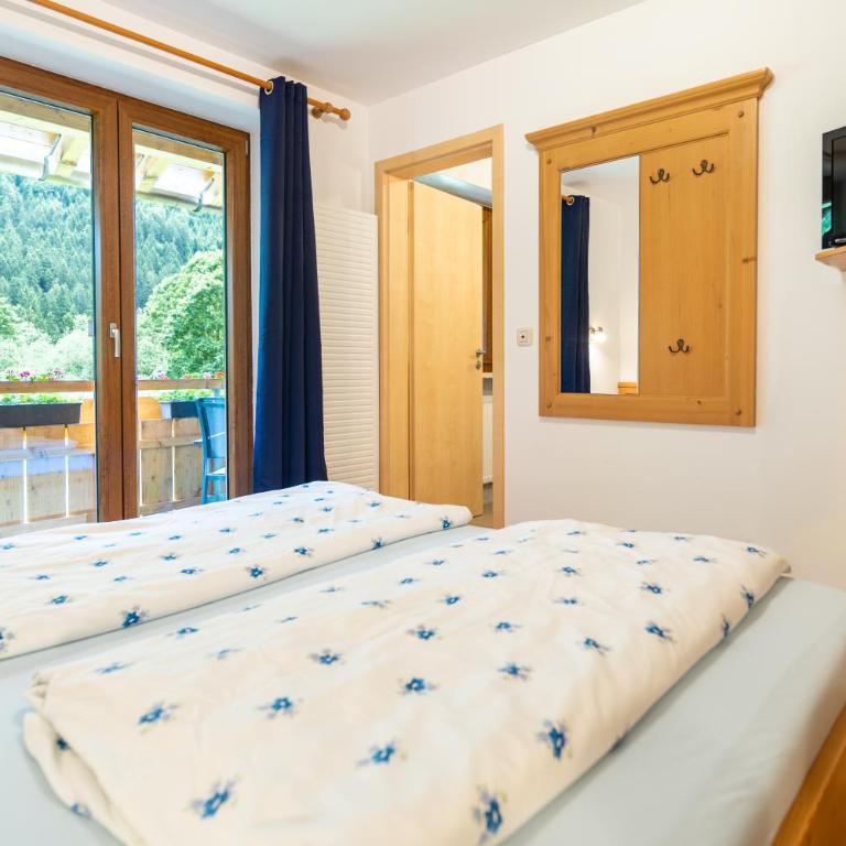 Landhaus Am Fellhorn - Doppelzimmer mit Bergblick - 3