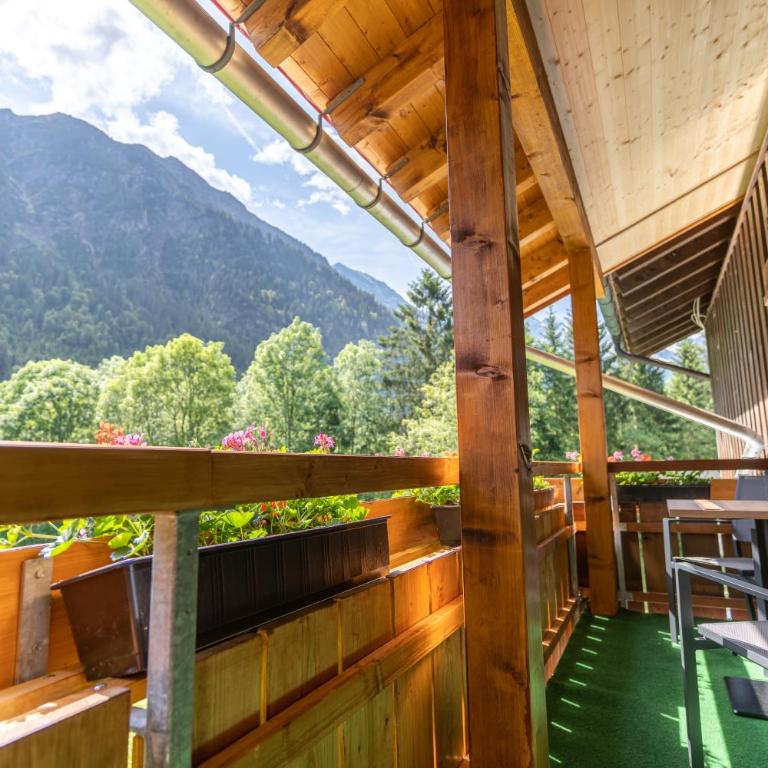 Landhaus Am Fellhorn - Doppelzimmer mit Bergblick - 3