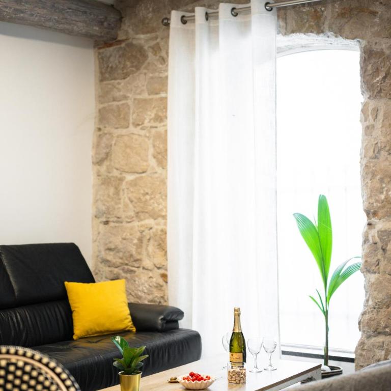 Maison Cozy au port de Nice Vieux-Nice - Maison 2 Chambres - 30