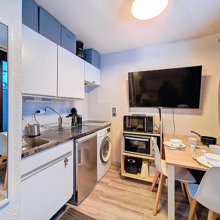 Studio moderne 17 m² · Balcon · 2 pers · WiFi gratuit - FR-1-344-1122 - Studio - 1