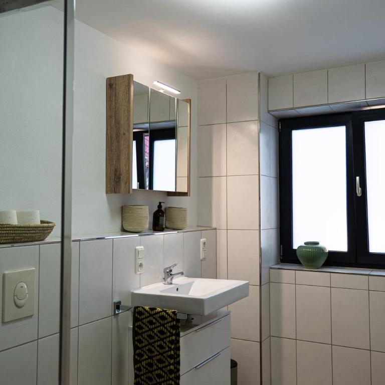 Alpine Lodge mit zwei Einheiten am Alpsee - Ski-Nähe & Bergblick - 2-Zimmer-Apartment - 33