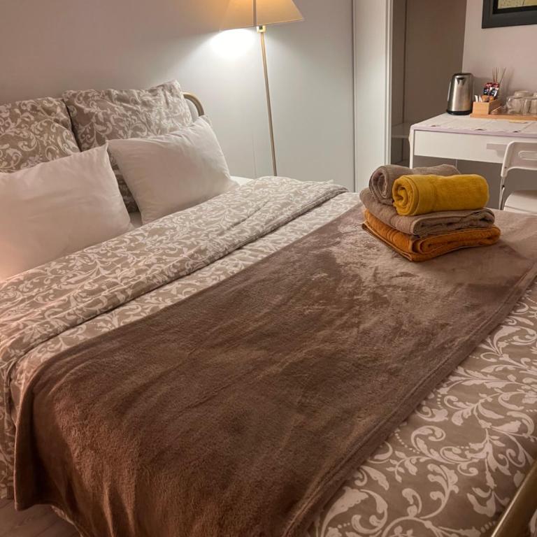 Double Room with Balcony - Chambre Double avec Balcon - 2
