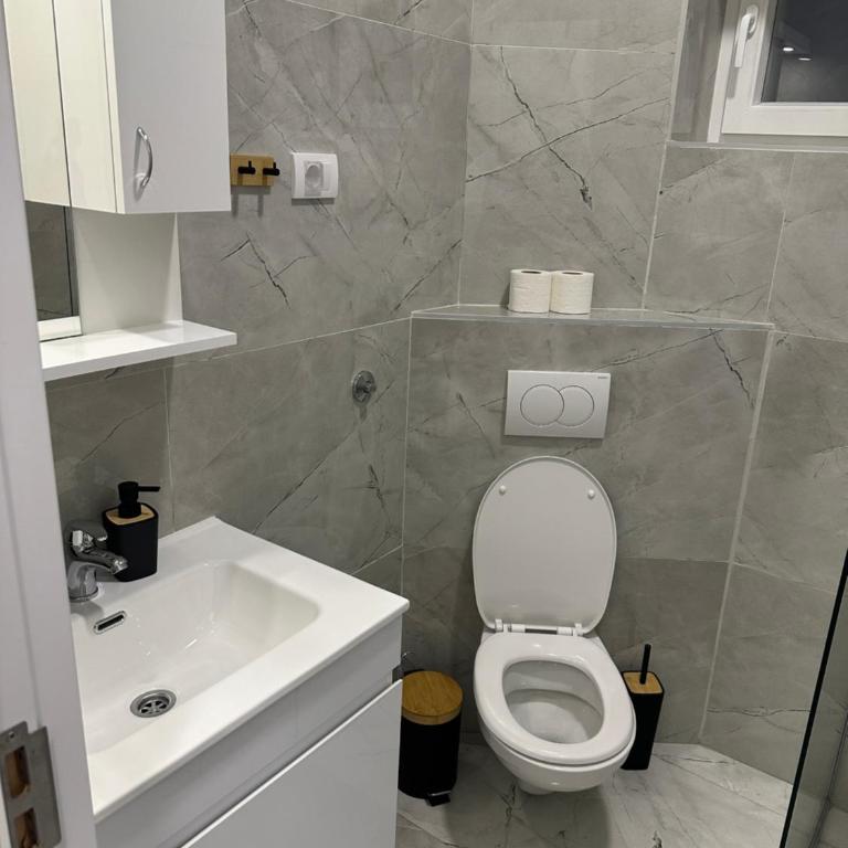 Sofija - One-Bedroom Apartment - 20