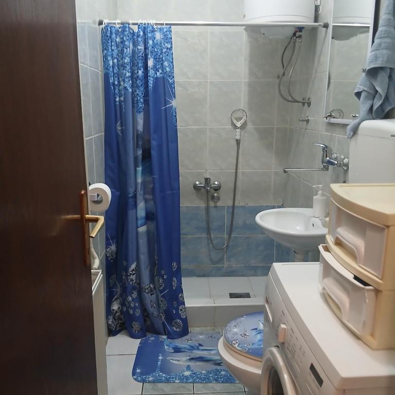 Tali - One-Bedroom Apartment - 2