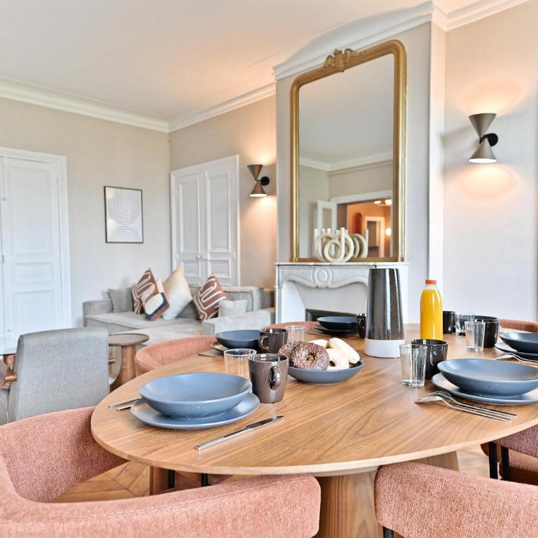 Spacious 4 bedrooms - Paris 11th with style - Appartement 4 Chambres - 65