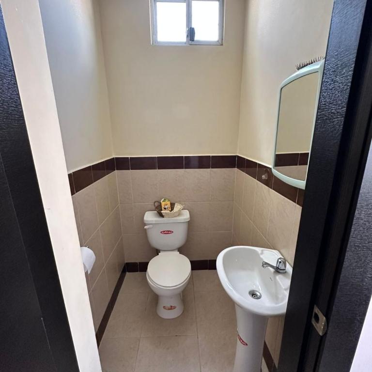 Comfortable Family House - Two-Bedroom House - 5