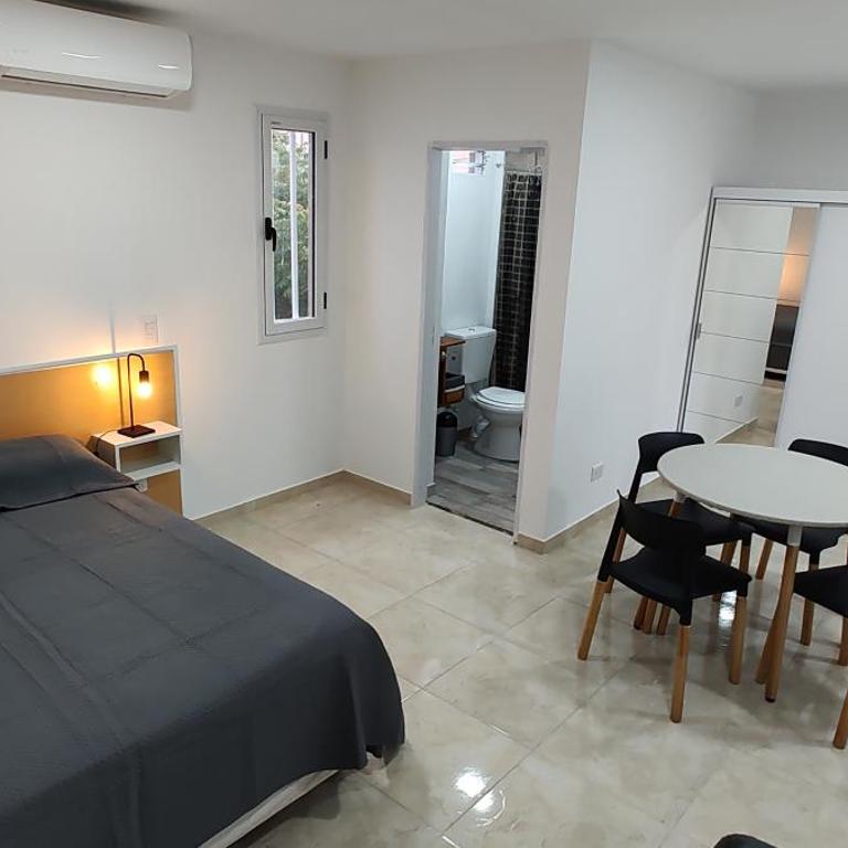 Calle 3 1526 - Estudio Doble Deluxe - 6