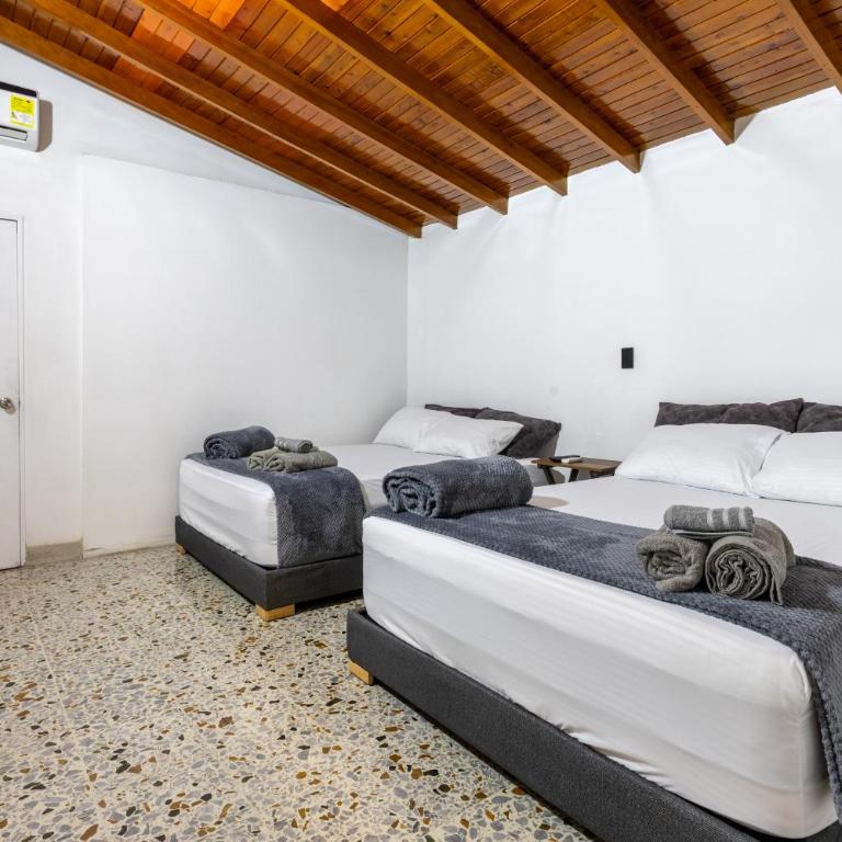 CASA GAMA Your spring in Medellín - Four-Bedroom House - 61