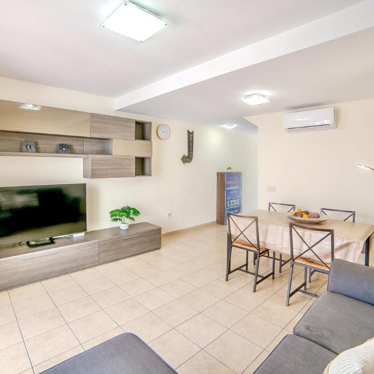 Tenerifeopenhome Townhouse Oasis Fañabe 21 - Casa de 3 dormitorios - 100