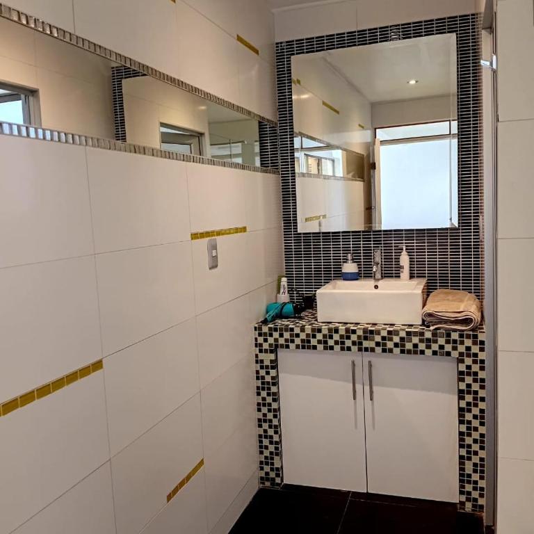 Don Santiago Terraza - One-Bedroom Apartment - 11