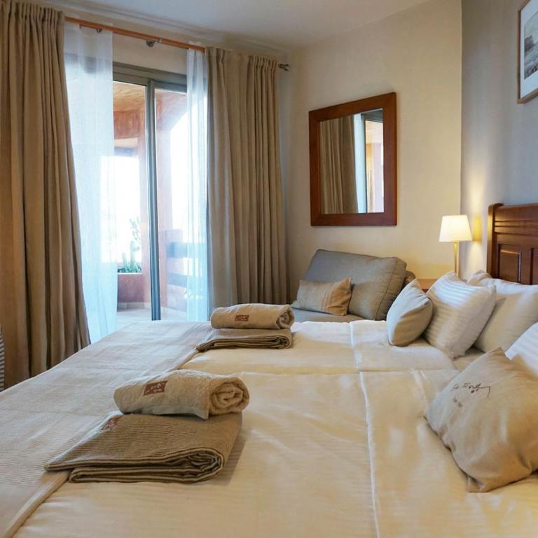 Adjona - 2 bedroom with large terrace and ocean views - Two-Bedroom Apartment - 9
