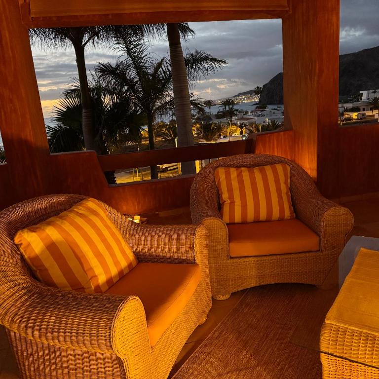 Adjona - 2 bedroom with large terrace and ocean views - Two-Bedroom Apartment - 21