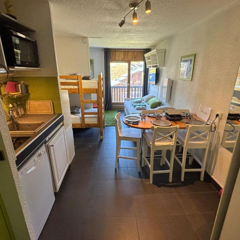 Ski in out Appartement 5 personnes vue cime caron - Appartement 2 Chambres - 2