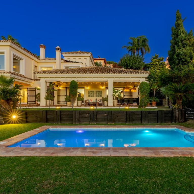 Ocean Views Luxury Villa next to beach - Villa - 74